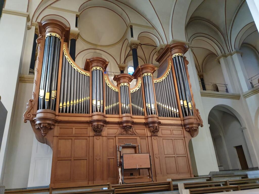 Basilica of Saint Servatius Organ