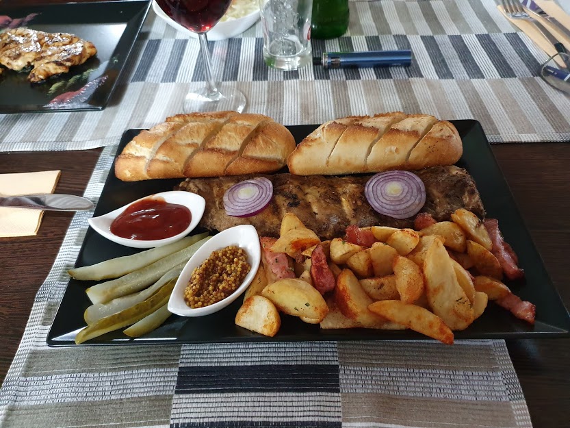 Ribs at Restaurant Castelo