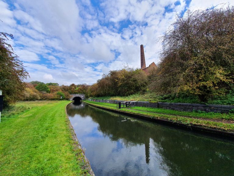 Walk to Netherton Tunnel & Nature Reserves