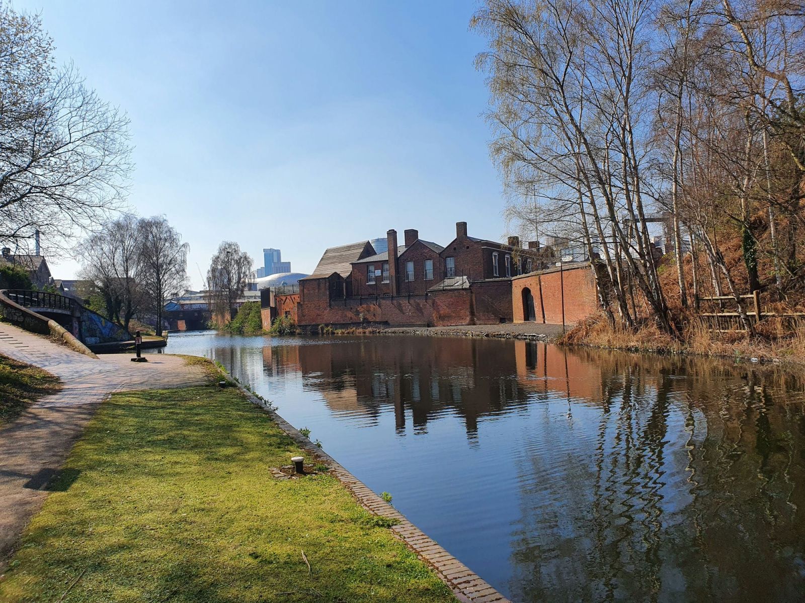 Walks along Birmingham Canals