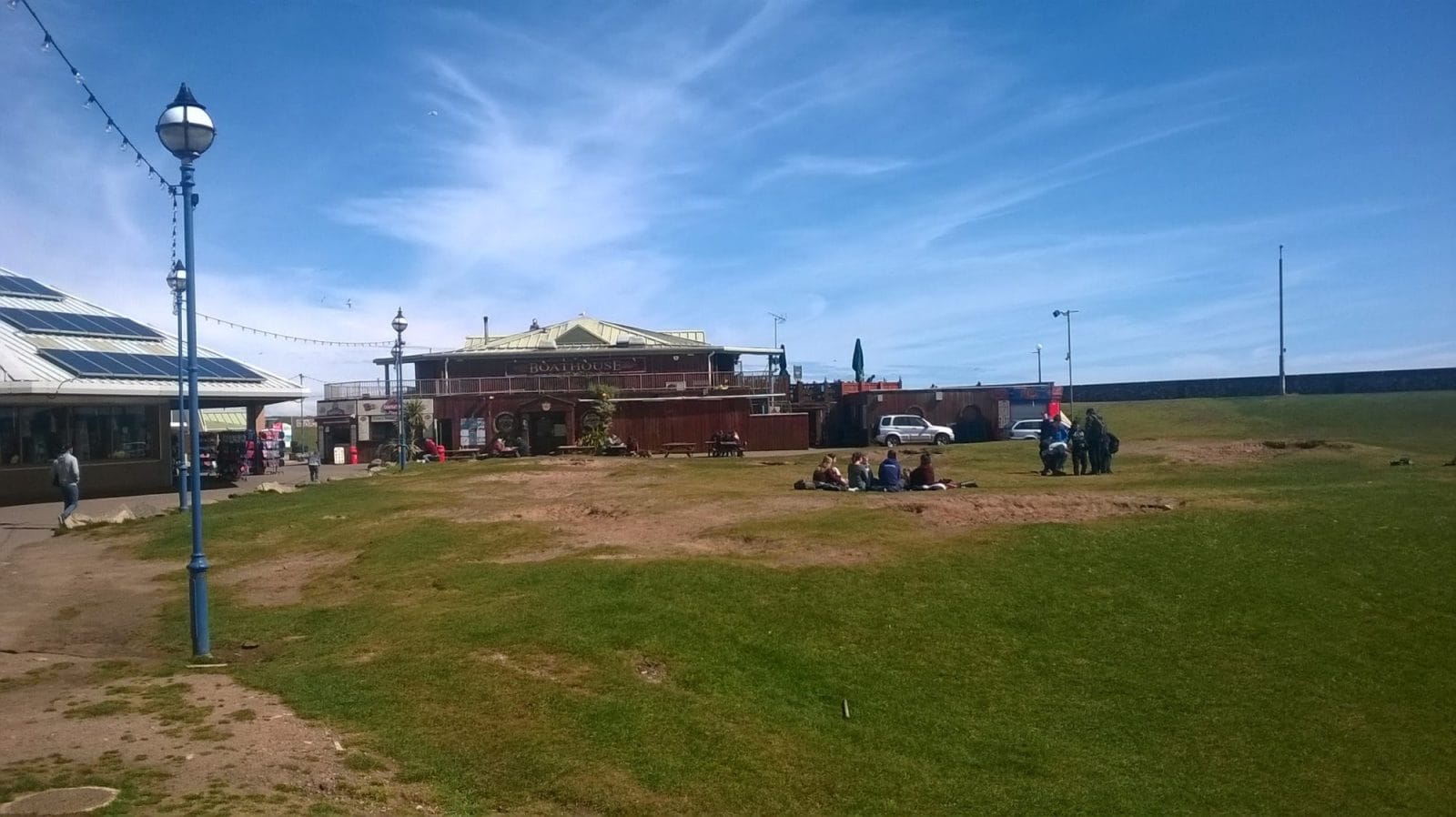 Boathouse Pub