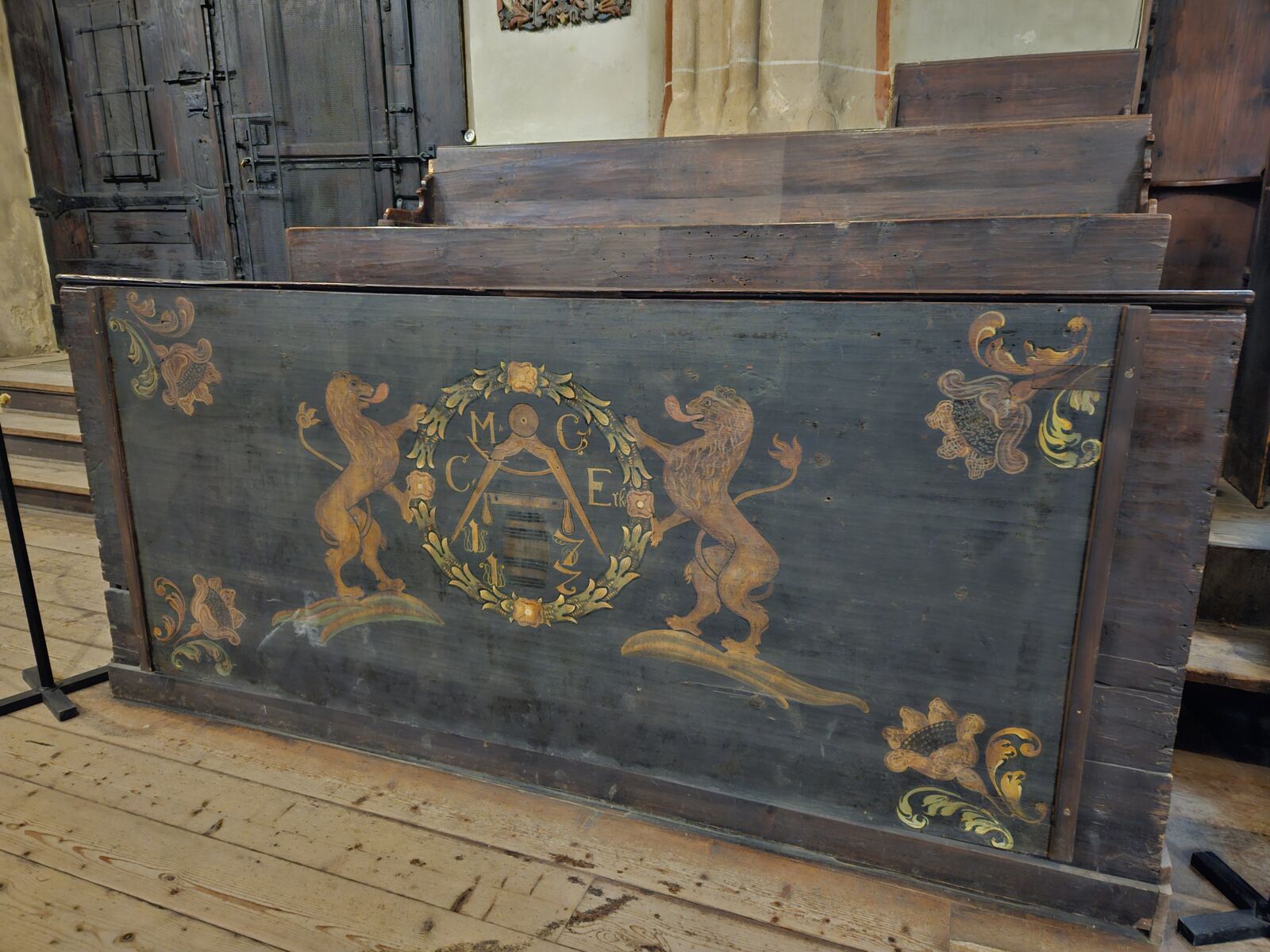Decorative Pews