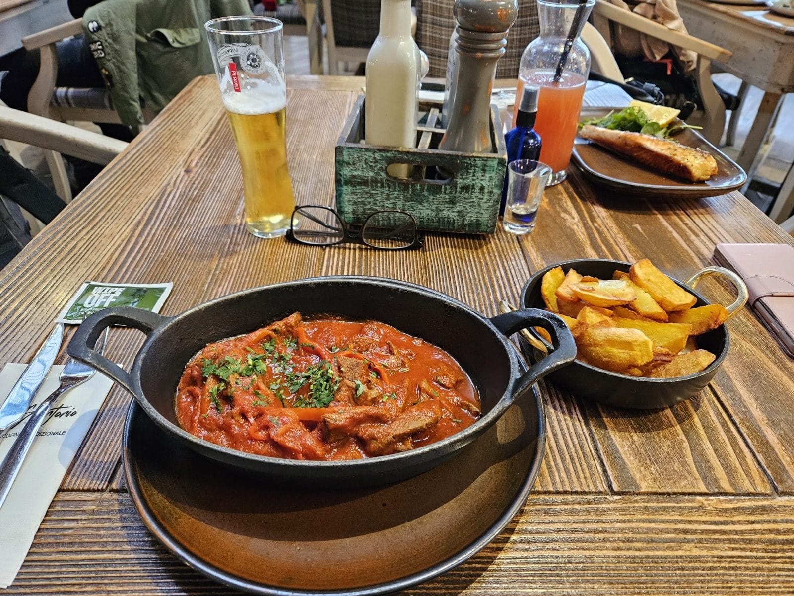 Gustari Restaurant