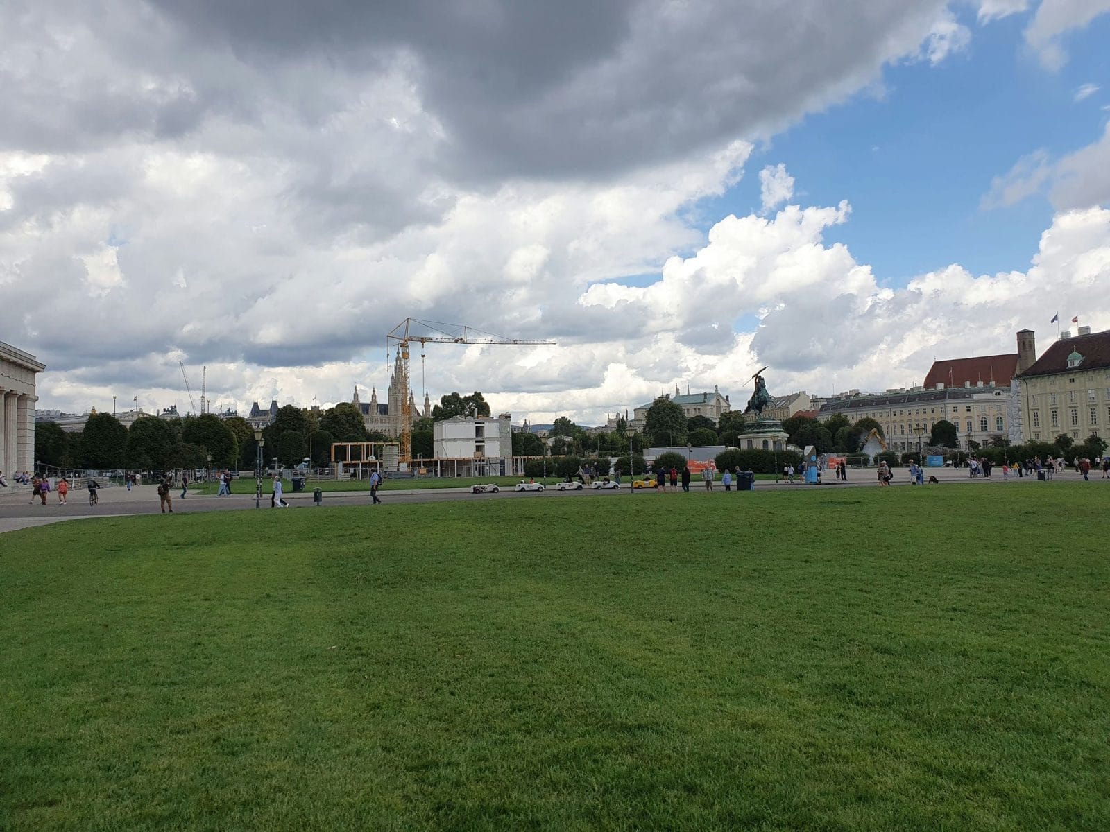 Heldenplatz