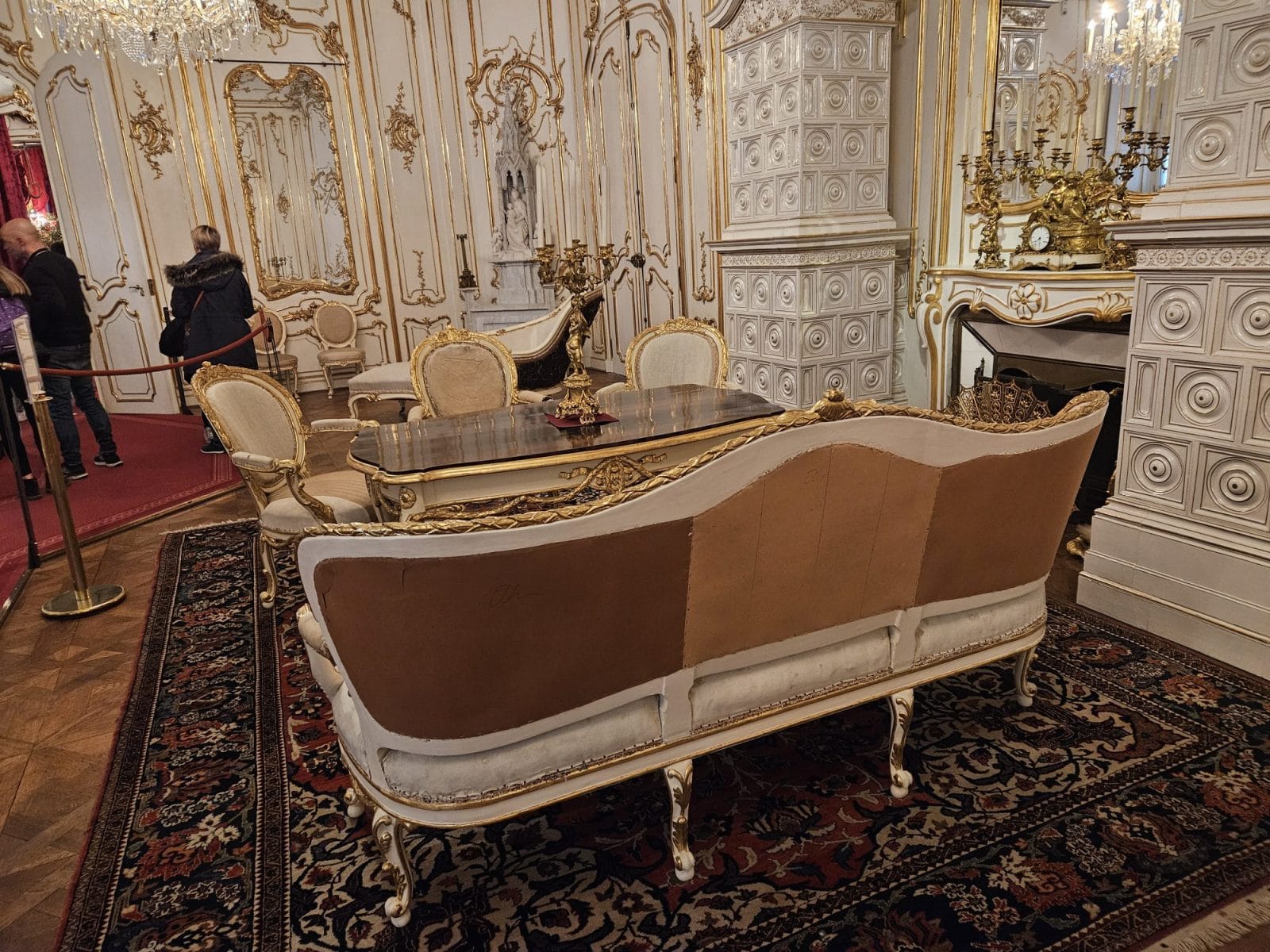 Sisi Museum Inside
