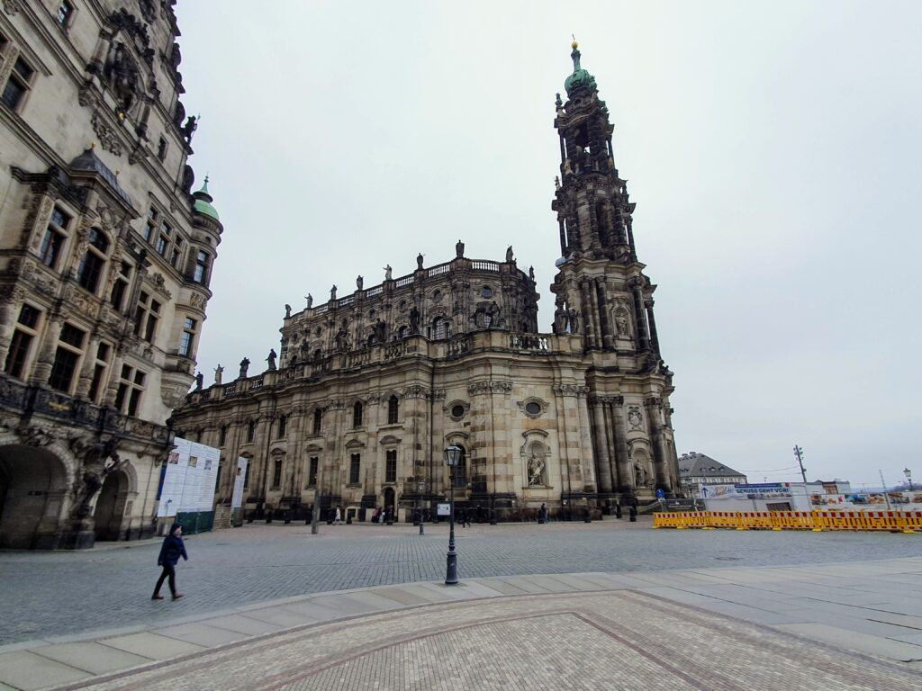 Katholische Hofkirche - Dresden Cathedral