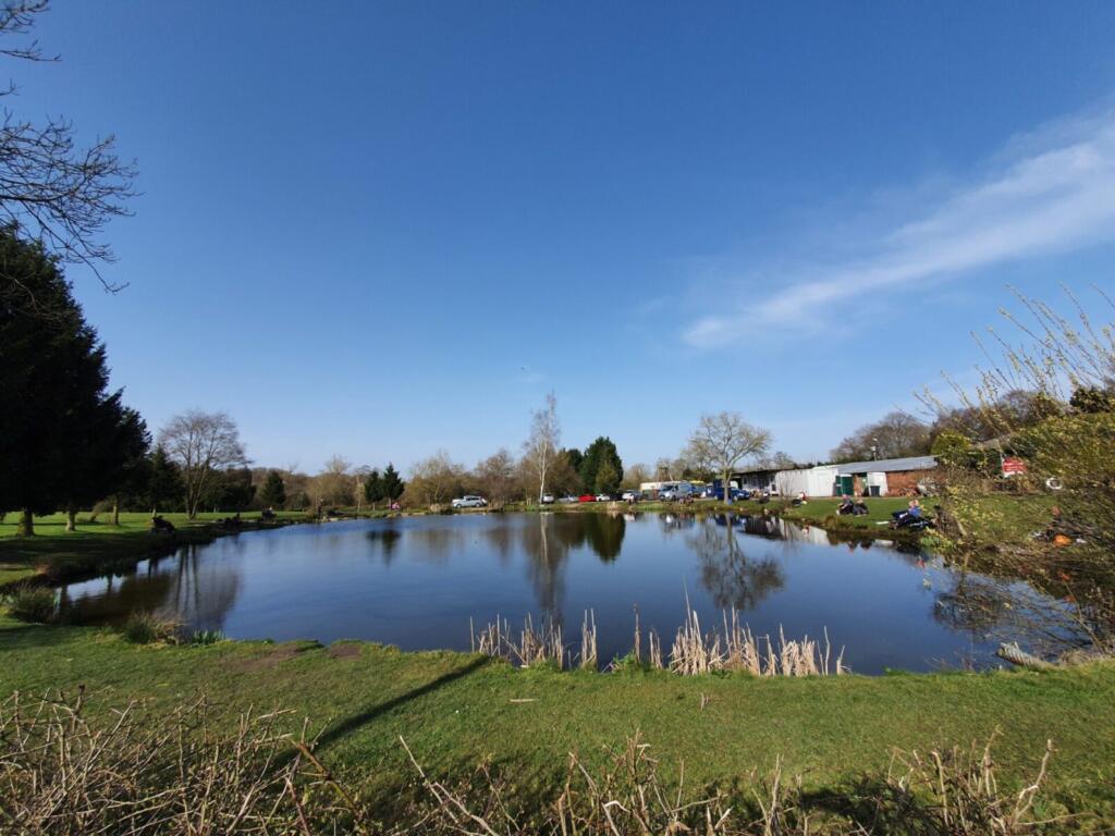 Mereside Ponds Fishing