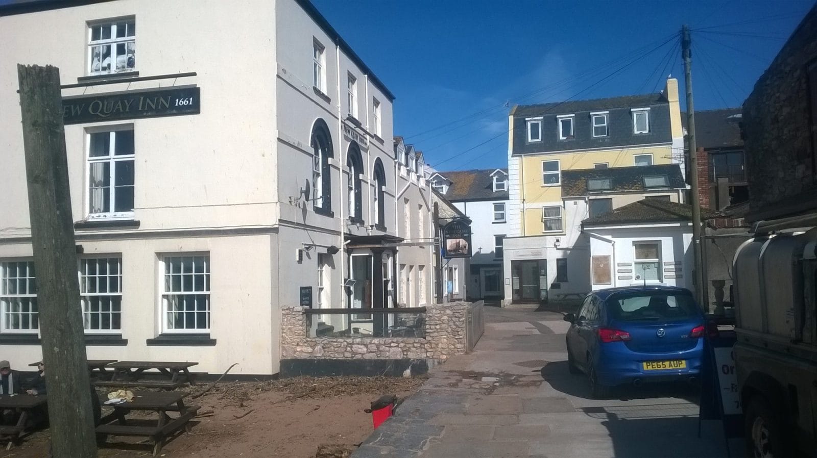 Quay Inn Back Beach