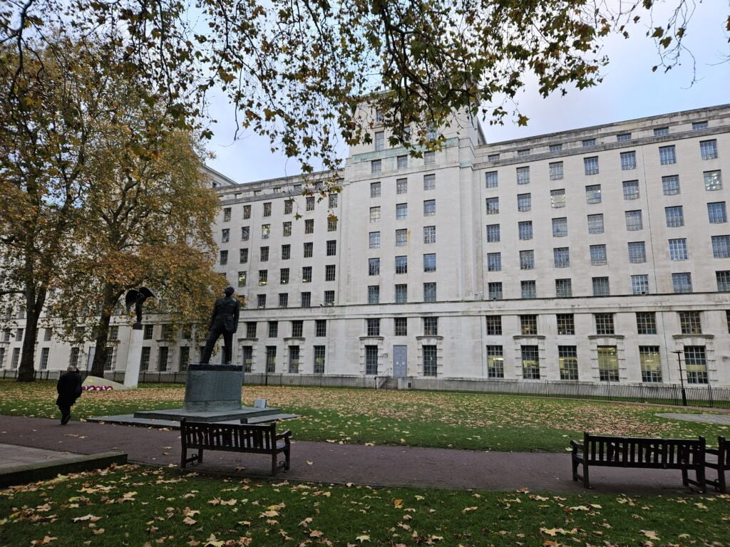 Victoria Embankment Gardens