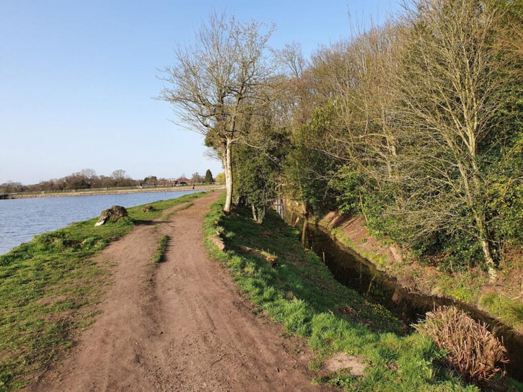 Windmill Pool Path
