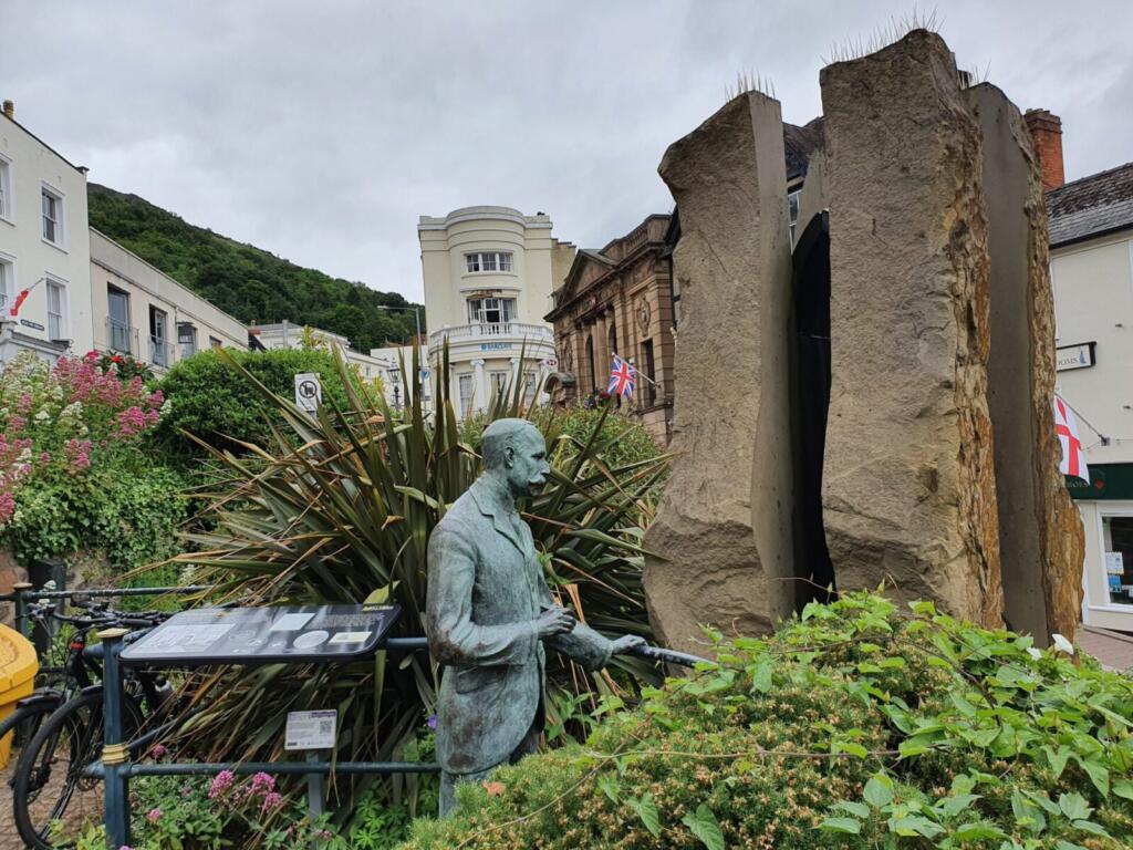 Elgar & Enigma Fountain