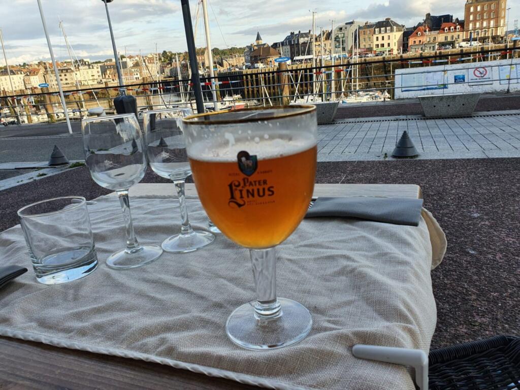 Pater Linus at Le New Haven