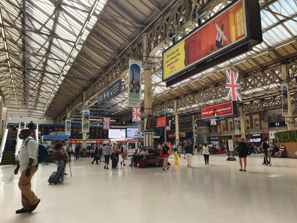 Victoria Station