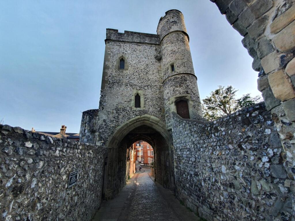 Castle Gate