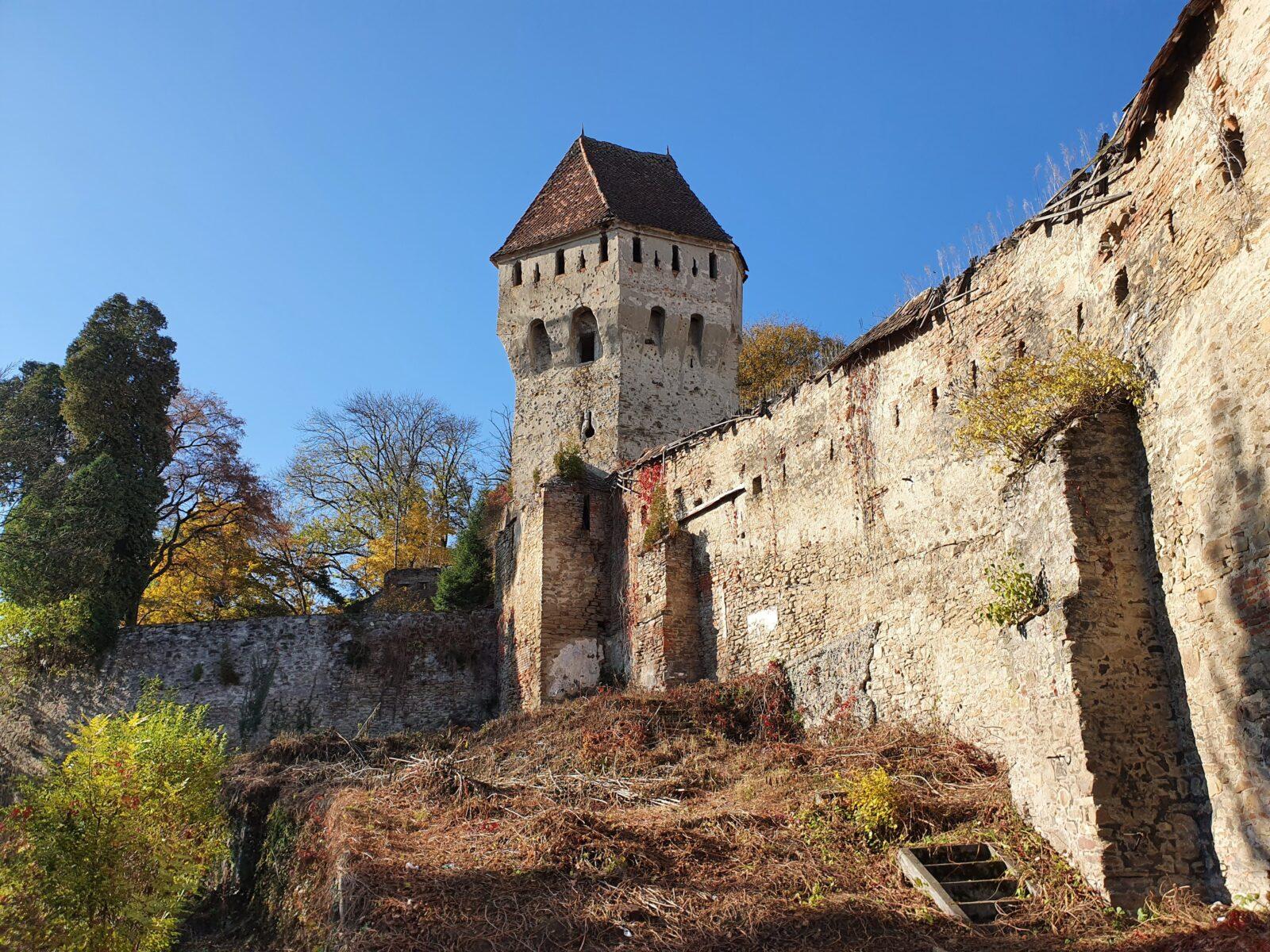 The Tinsmiths' Tower & Citadel Walls