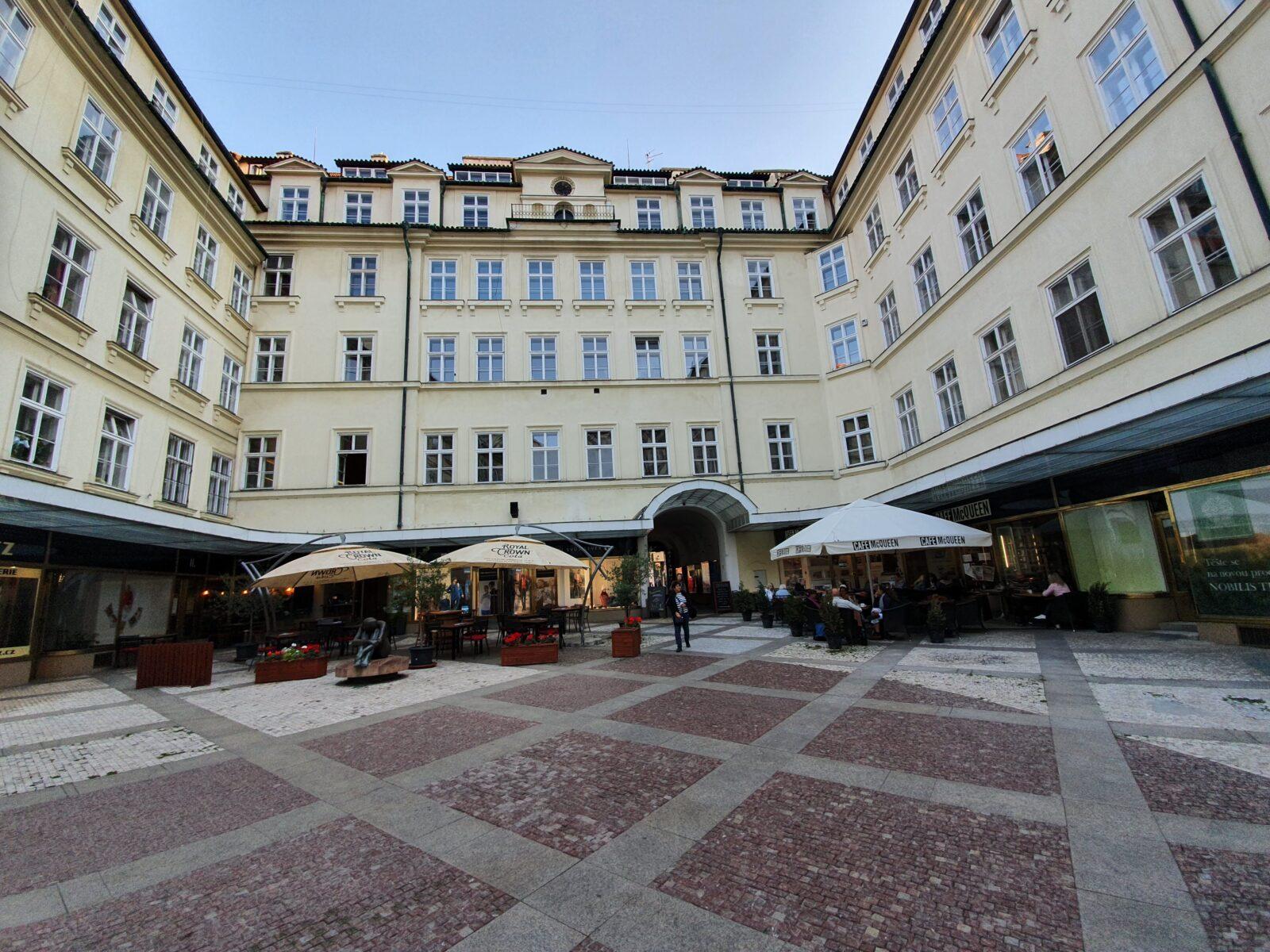 Café Platýz