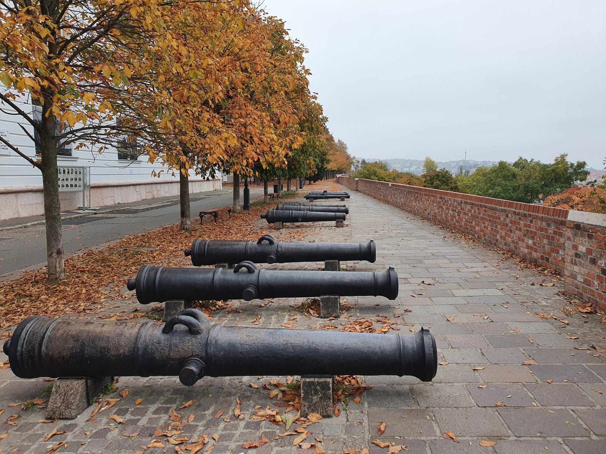 Hadtörténeti Múzeum Cannons