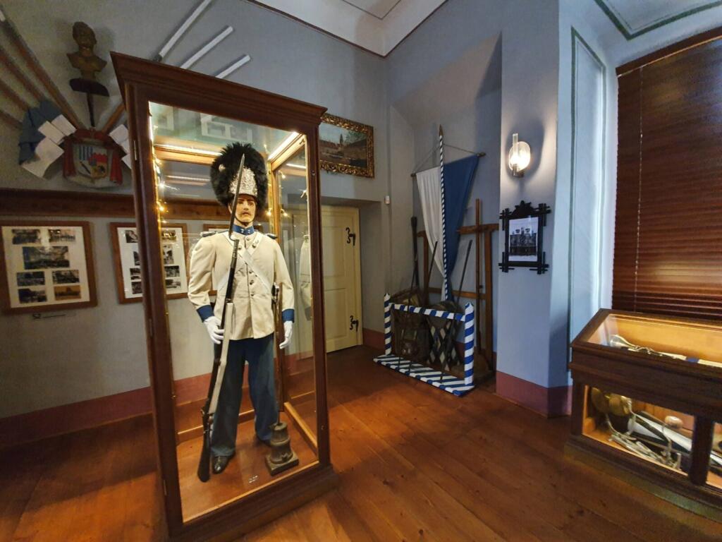Military Outfits Castle Museum