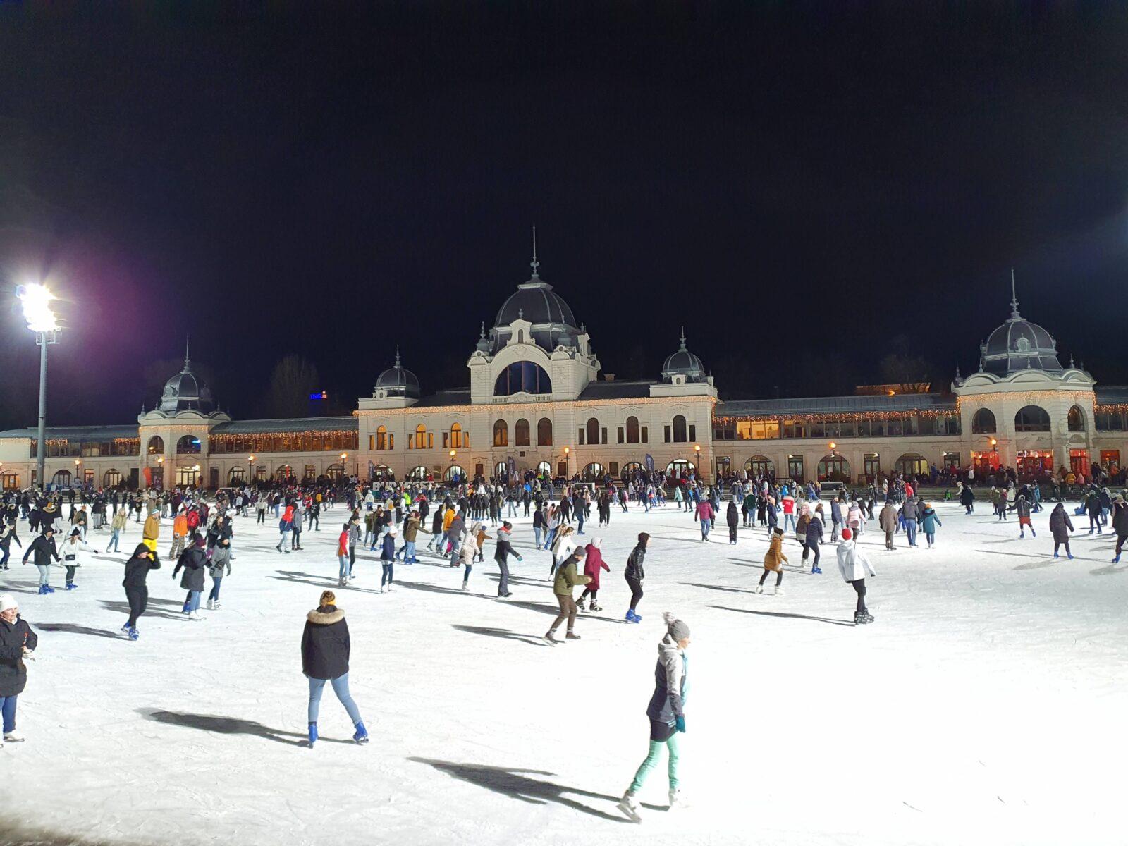 Mujegpalya - City Park Ice Rink