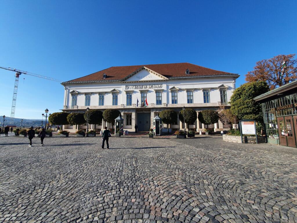 Sándor Palace in Budapest