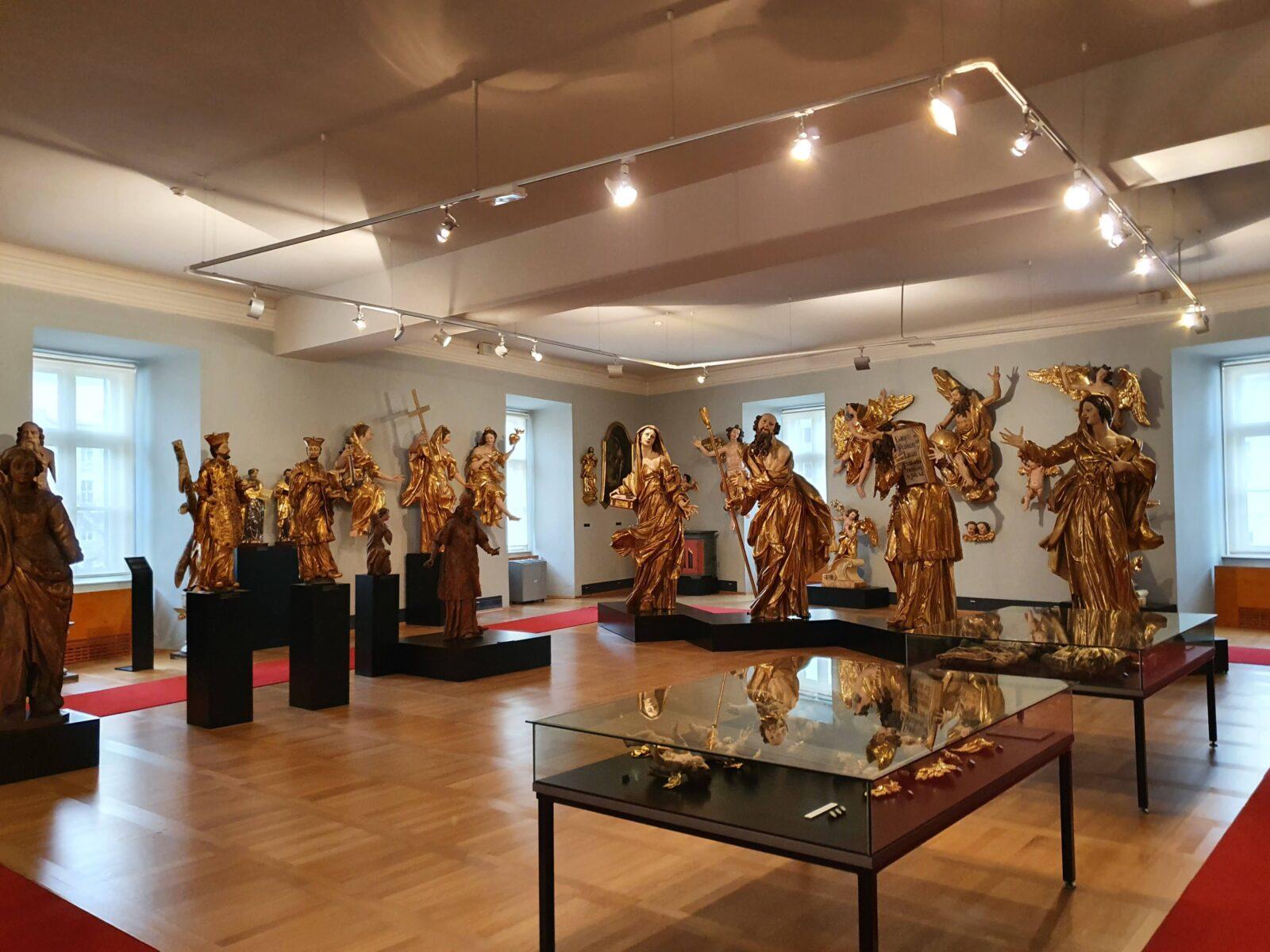 Castle - Museum Angels
