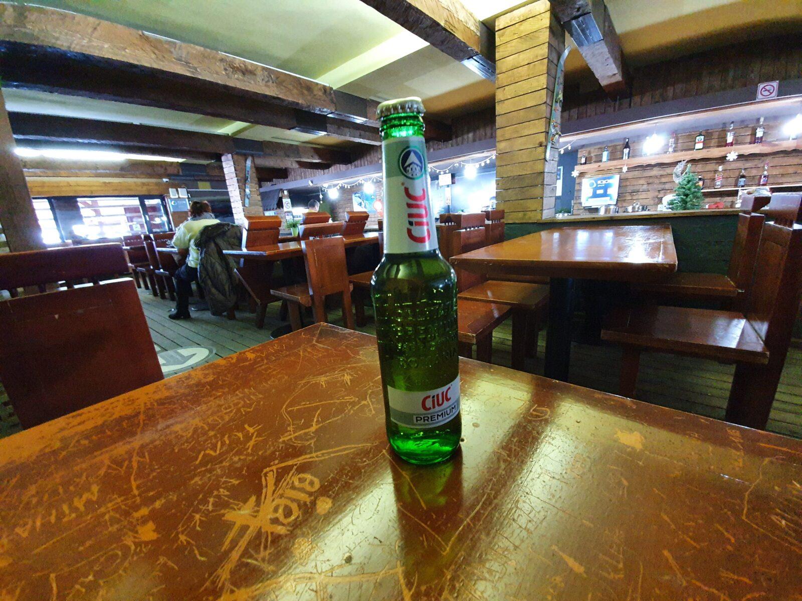 Dudes Pub Apres Ski Beer
