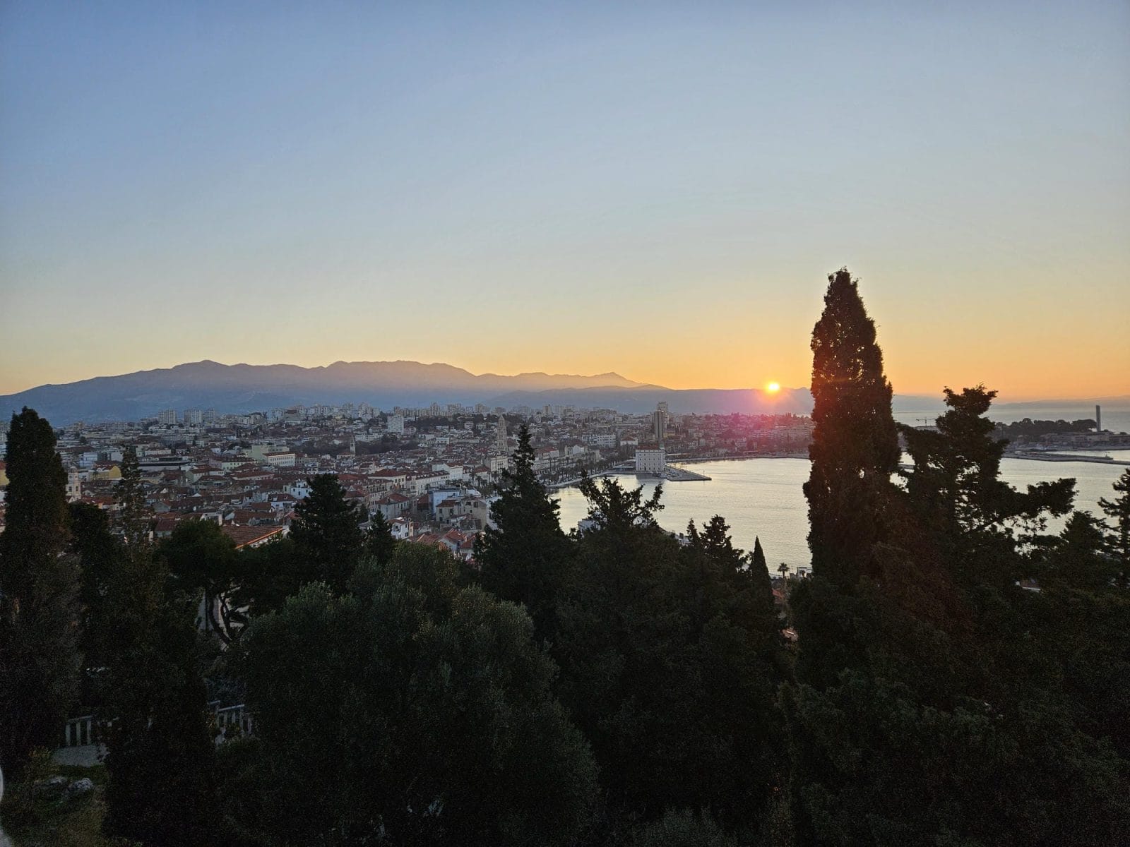 Split View Sunrise
