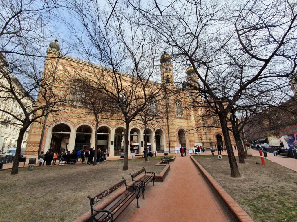 Dohány Street Synagogue Garden