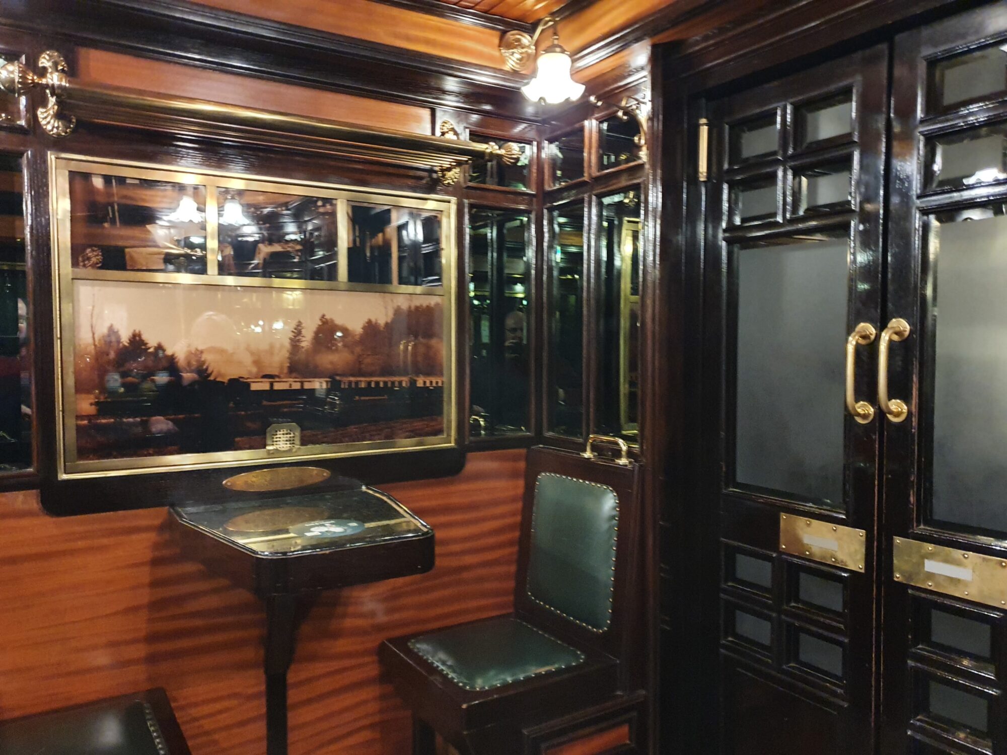 Train Pub