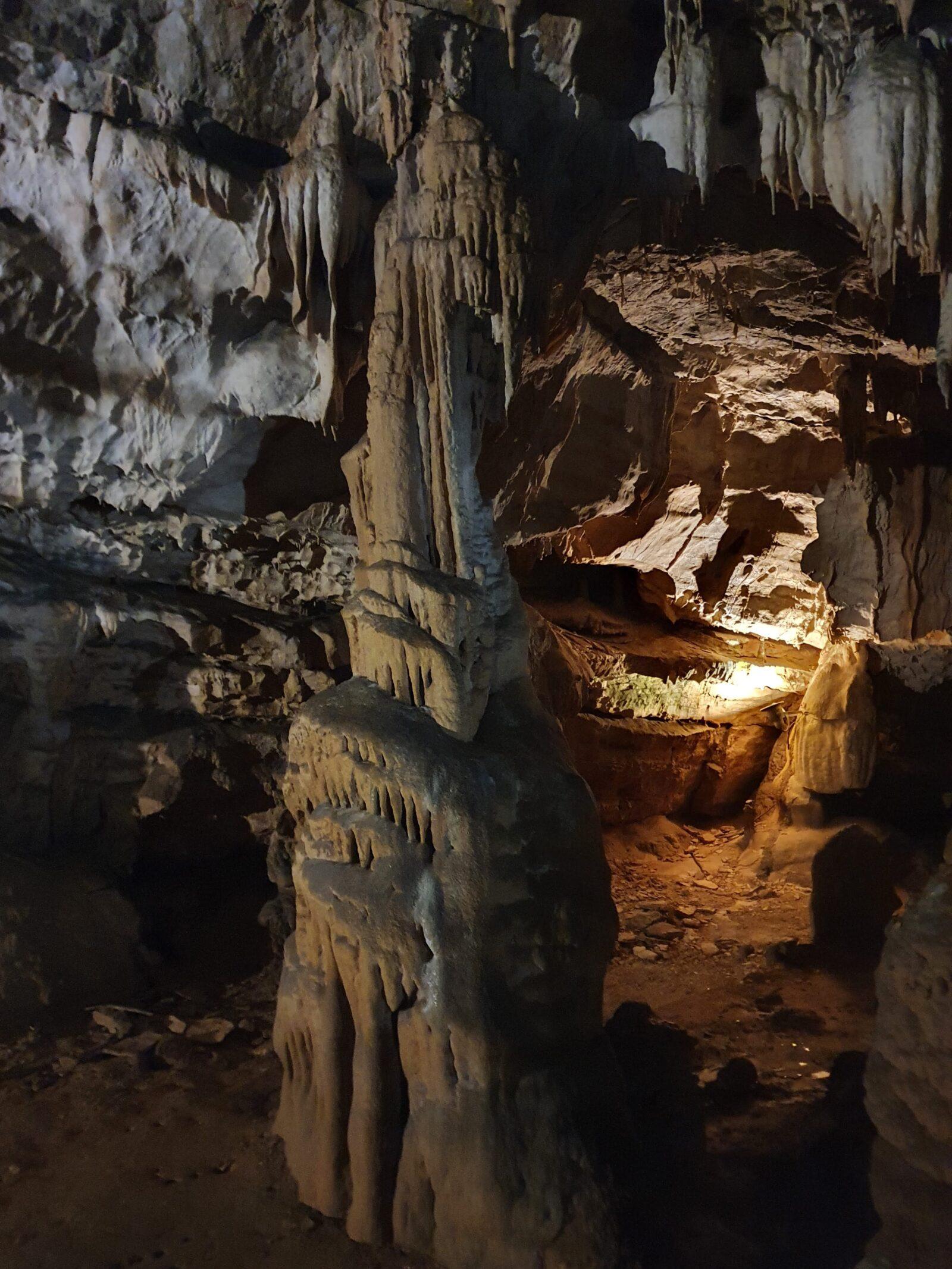 Caves Fuzine