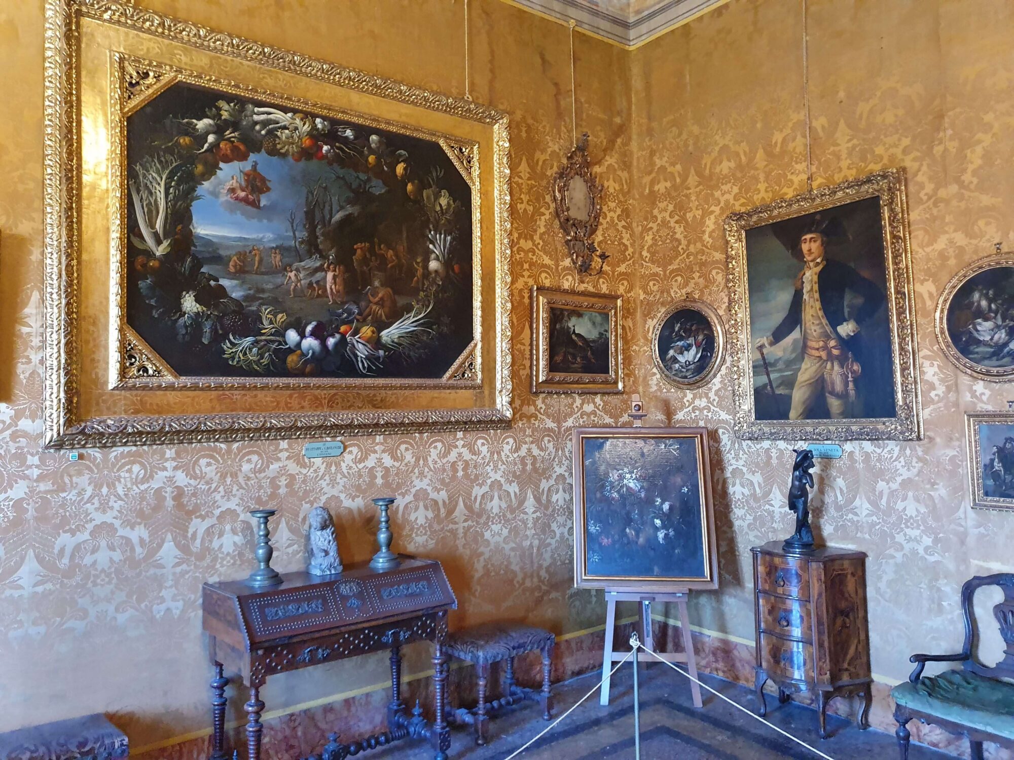 Paintings at Palazzo d'Accursio