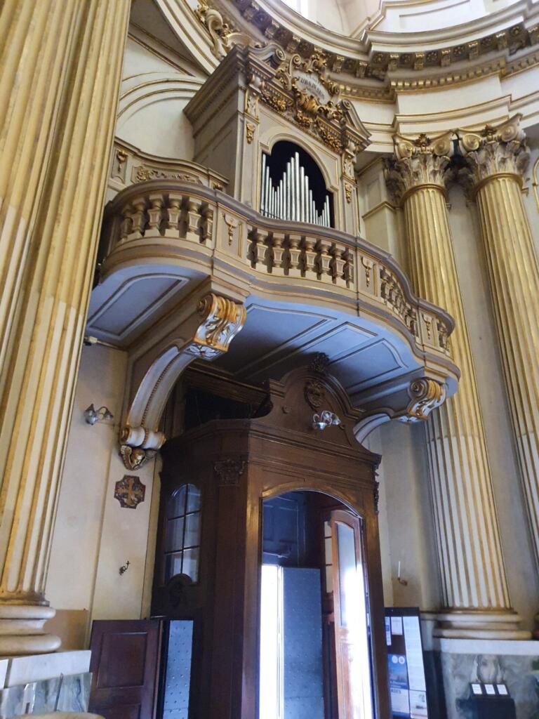 San Luca Organ