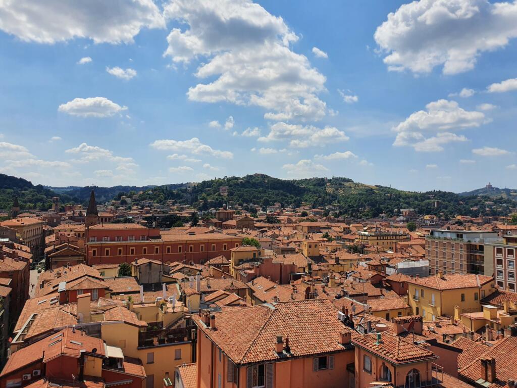 Torre dell'Orologio view hills
