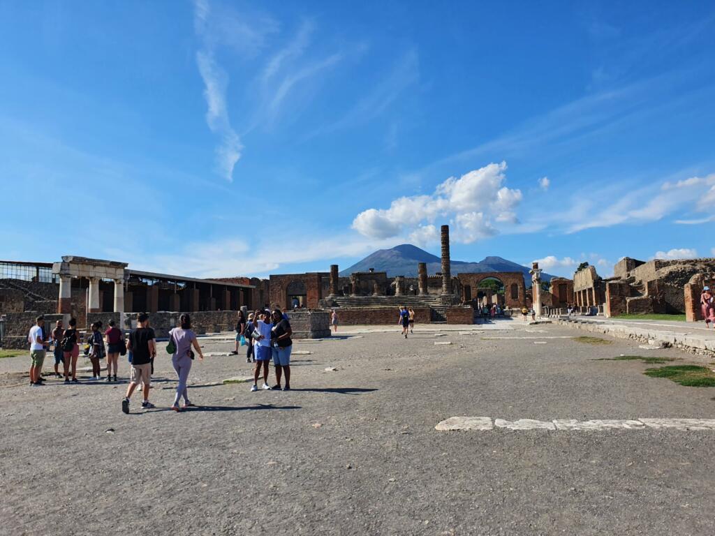 Foro di Pompeii Ruins