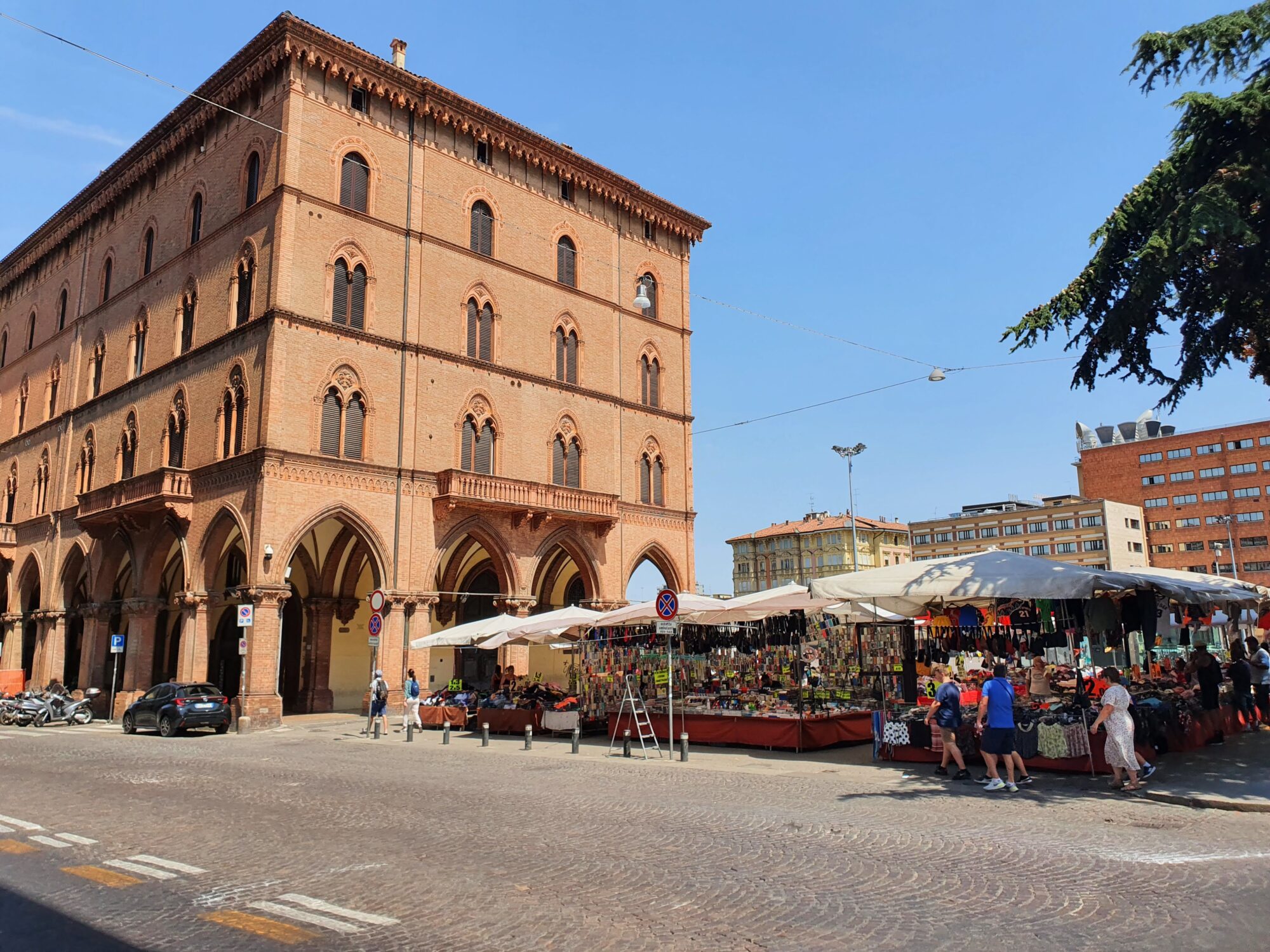 Piazza VIII Agosto Market