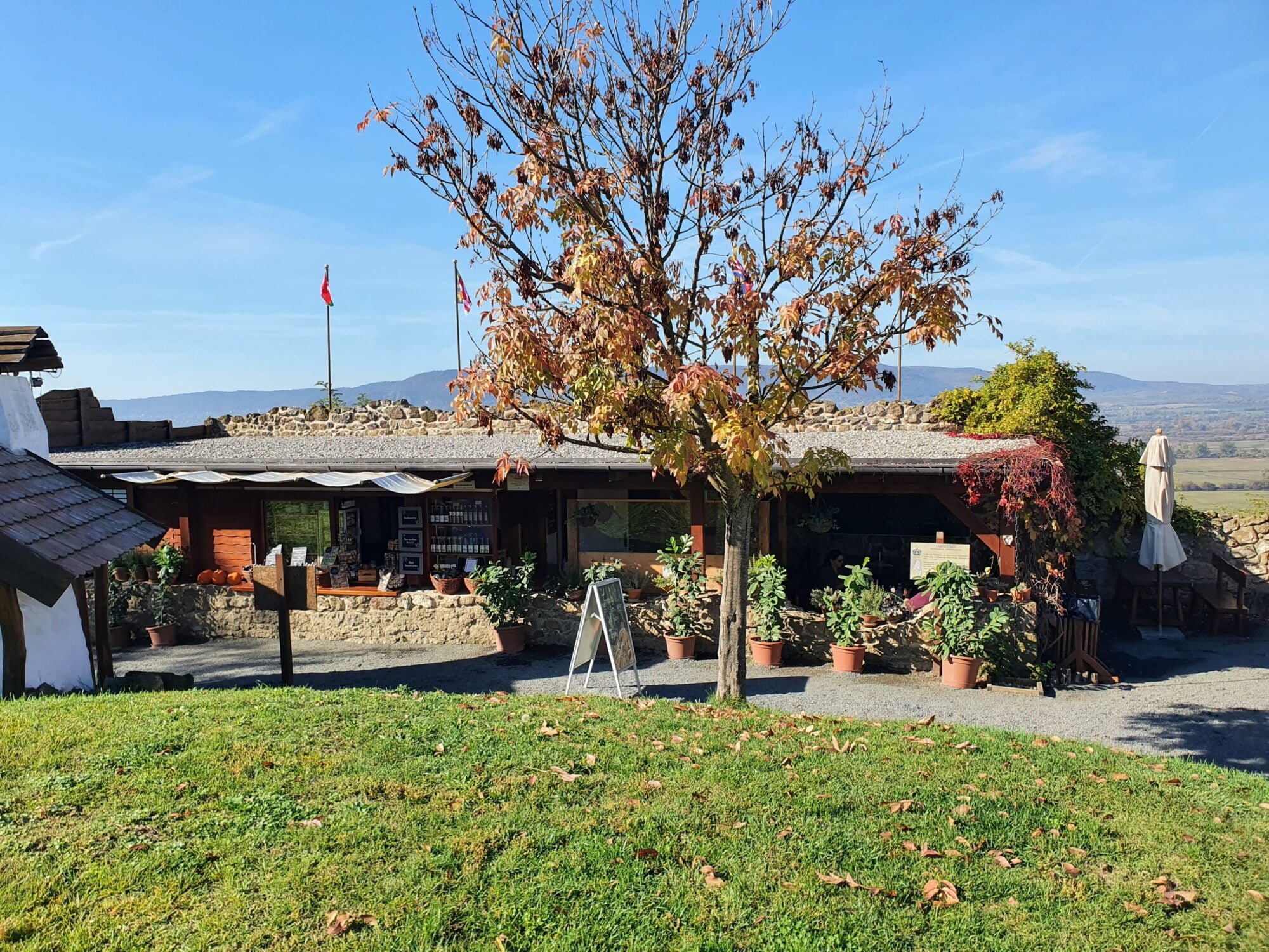 Szigliget Castle Shop & Cafe