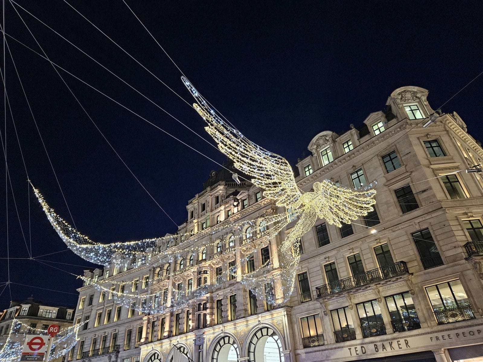Bond Street Decorations