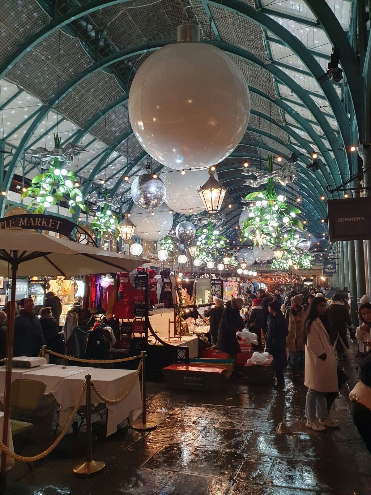 Covent Garden Apple Market Christmas Decorations