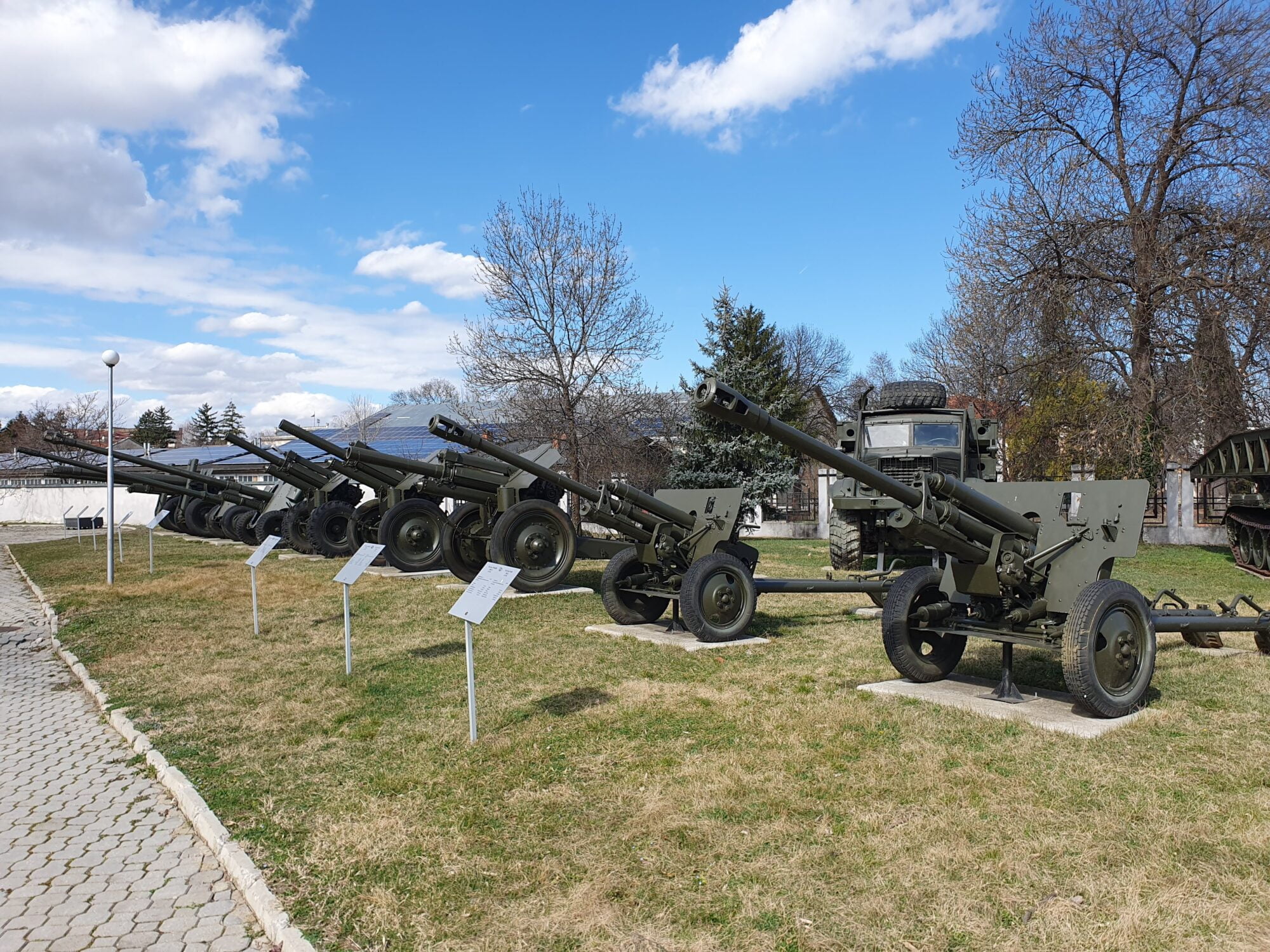 Artillery Weapons