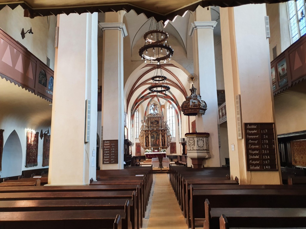 Biserica Mănăstirii nave