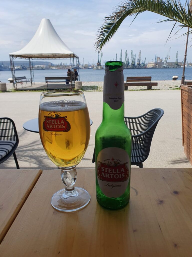 Buchi Lounge Bar Stella