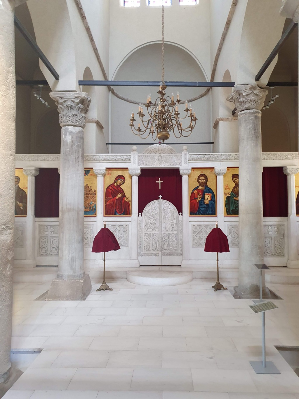 Church of Forty Martyrs Inside