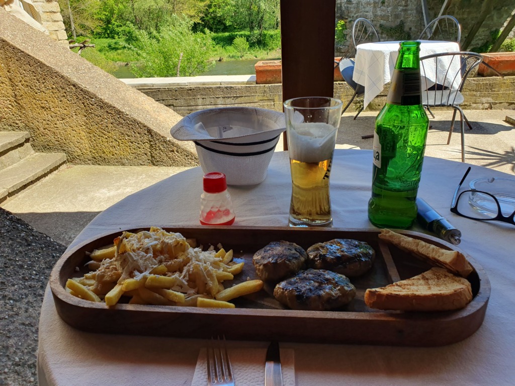 Restaurant Vladishki Bridge