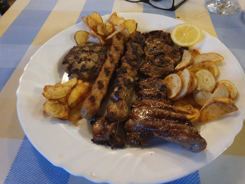 Rich Restaurant Mixed Grill