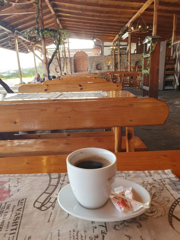 Кръчмата Coffee