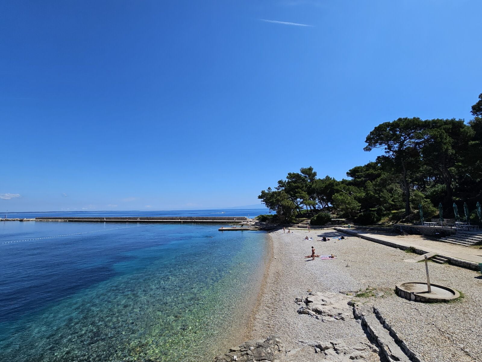 Rovenska beach