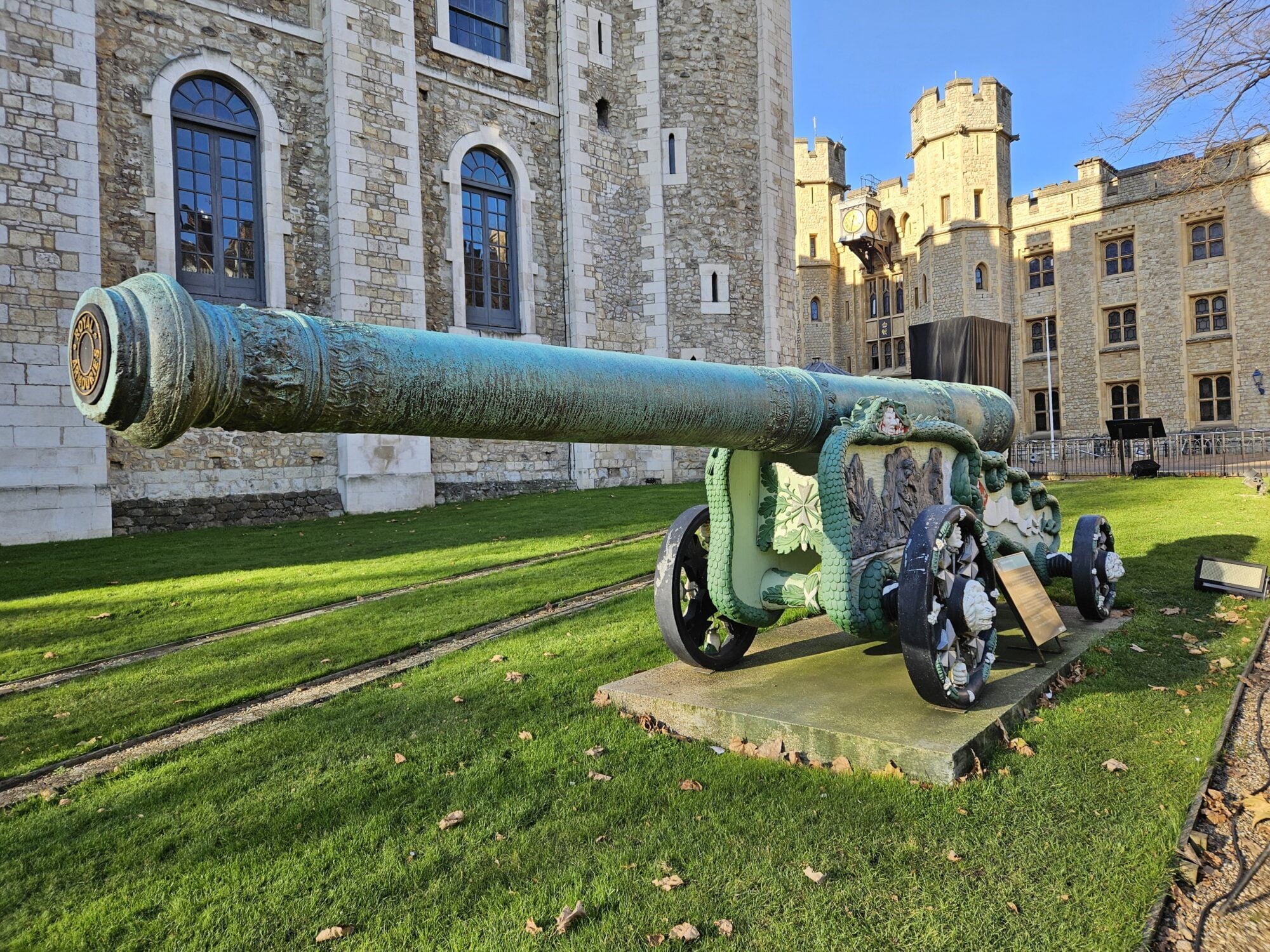 24-Pounder Cannon