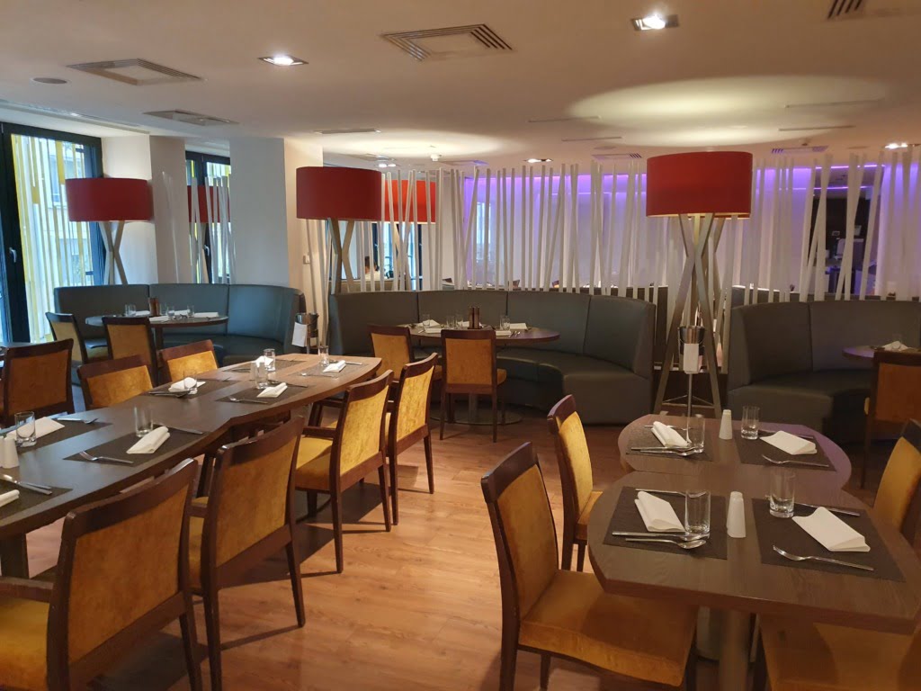 Hotel Restaurant