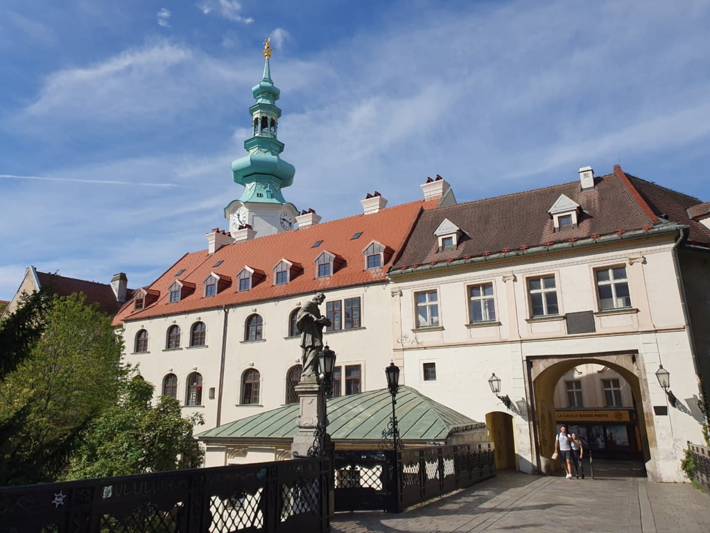 Jan Nepomucky Statue & Bridge