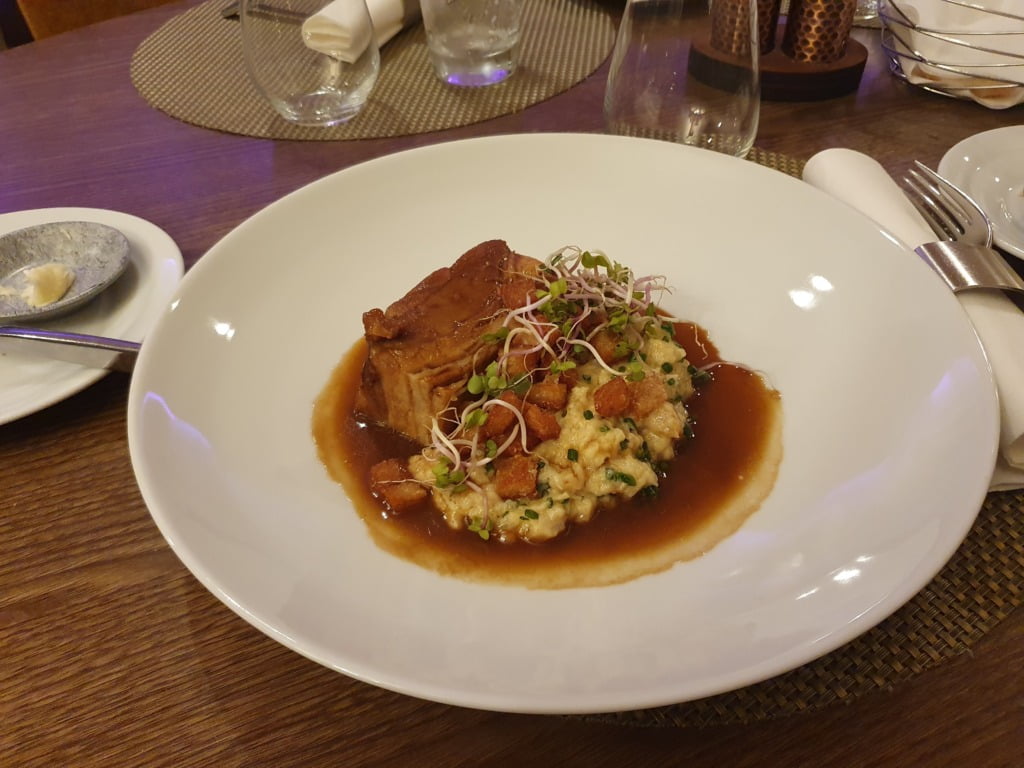 Signature restaurant